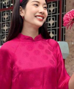 Áo dài Cát Nhã Lý hồng XÉO XỌ